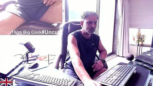 OnlineBossUK online show from 01.06.26