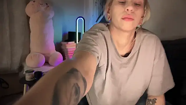 Mannarie Madsinn online show from 03.21.25