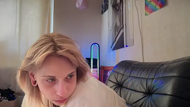 Mannarie Madsinn online show from 03.21.25