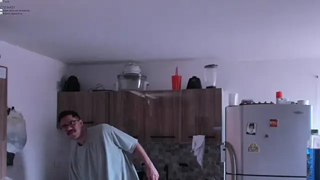 Snapshot of AndyHepburn chatting on 11.20.25 AndyHepburn online show from 11.20.25