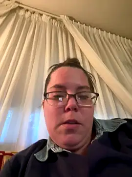 Snapshot of LacieStar chatting on 12.02.24 LacieStar online show from 12.02.24