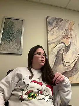 Snapshot of LacieStar chatting on 12.14.24 LacieStar online show from 12.14.24