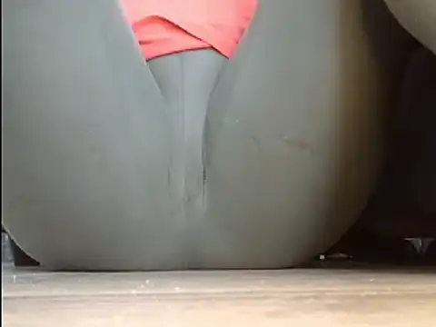 Squirtlady38 online show from 02.20.25