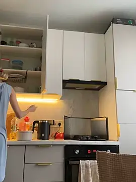 angelmommu online show from 03.15.25