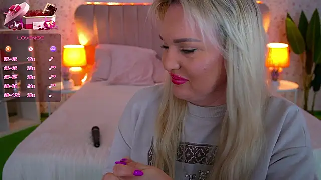 MissyMartinez online show from 02.04.26