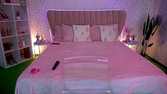 MissyMartinez online show from 07.31.26
