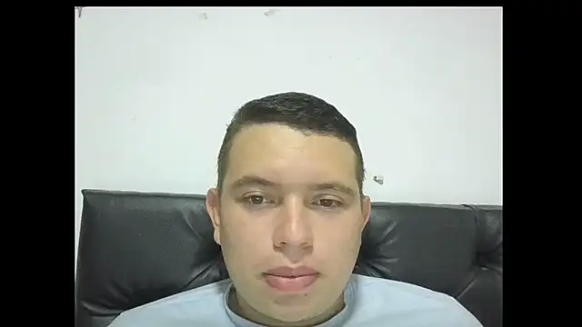 Snapshot of mons41 chatting on 05.27.26 mons41 online show from 05.27.26