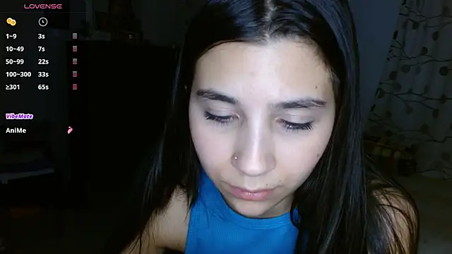 Snapshot of mia__lopez_ chatting on 12.19.24 mia lopez online show from 12.19.24