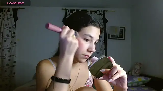 Snapshot of mia__lopez_ chatting on 01.29.25 mia lopez online show from 01.29.25