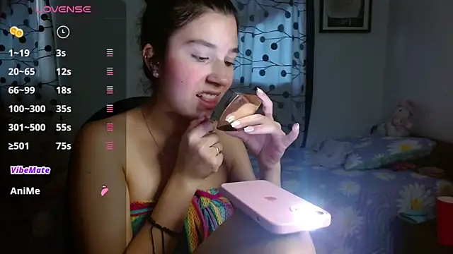 Snapshot of mia__lopez_ chatting on 01.31.25 mia lopez online show from 01.31.25