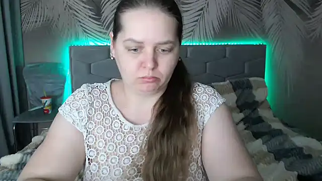 Snapshot of uliastar chatting on 01.22.25 uliastar online show from 01.22.25