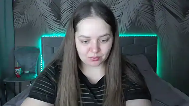 Snapshot of uliastar chatting on 01.31.25 uliastar online show from 01.31.25