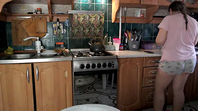 uliastar online show from 01.10.26