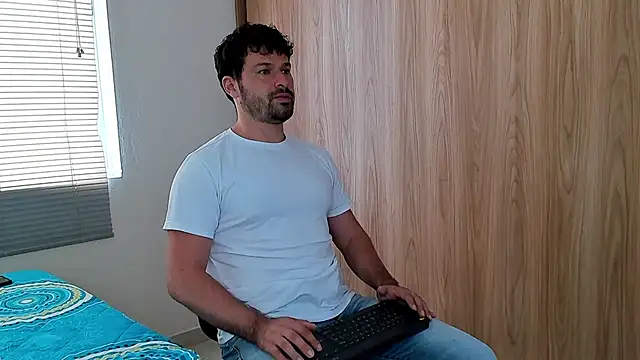 Snapshot of alexman_fuck chatting on 03.26.26 alexman fuck online show from 03.26.26