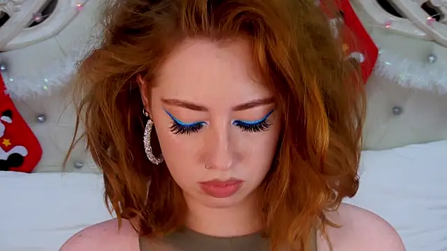 Snapshot of TinaBrook chatting on 01.22.25 TinaBrook online show from 01.22.25