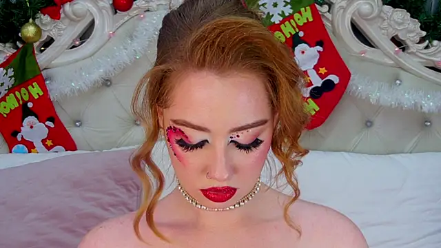 Snapshot of TinaBrook chatting on 01.24.25 TinaBrook online show from 01.24.25