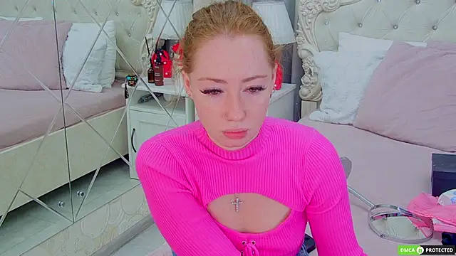 Snapshot of TinaBrook chatting on 10.14.25 TinaBrook online show from 10.14.25