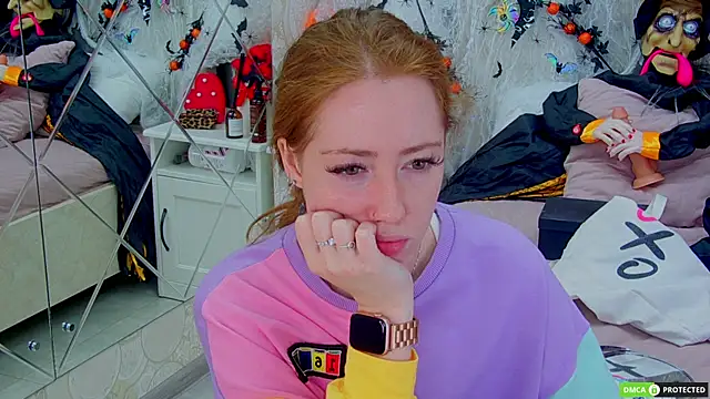 Snapshot of TinaBrook chatting on 10.31.25 TinaBrook online show from 10.31.25