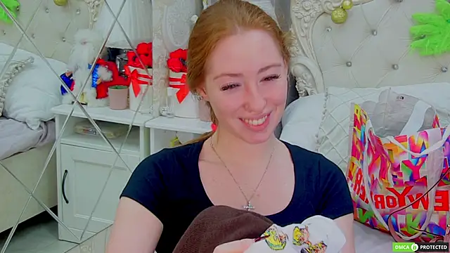 Snapshot of TinaBrook chatting on 12.15.25 TinaBrook online show from 12.15.25