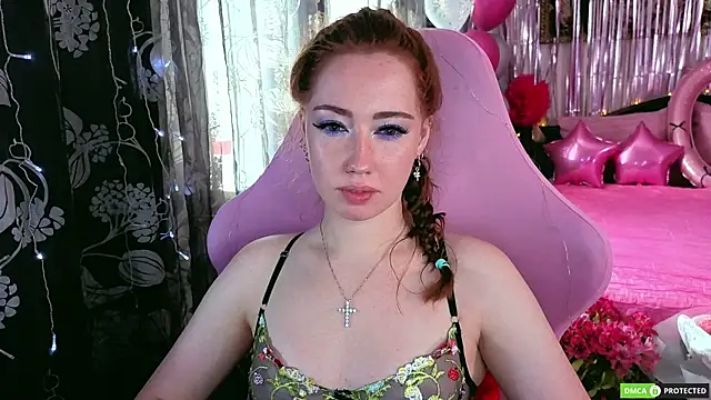 TinaBrook online show from 06.08.26