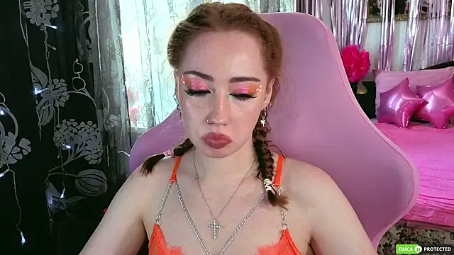 TinaBrook online show from 06.17.26