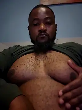 Snapshot of douksm chatting on 04.05.26 douksm online show from 04.05.26