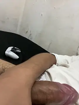 Magosupreme online show from 10.16.25