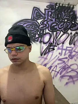 Magosupreme online show from 04.11.26
