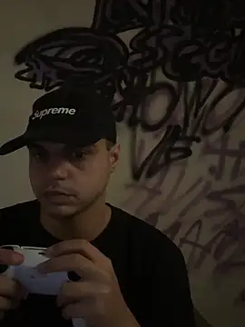 Magosupreme online show from 04.14.26