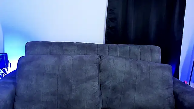 Snapshot of Stormi_Canniggia chatting on 03.19.25 Stormi Canniggia online show from 03.19.25