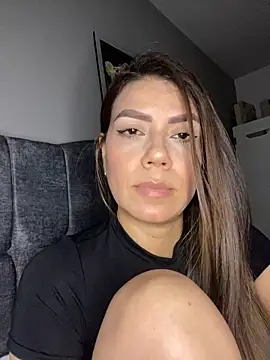 martina contreras online show from 10.16.25