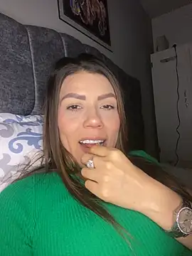 martina contreras online show from 11.23.25