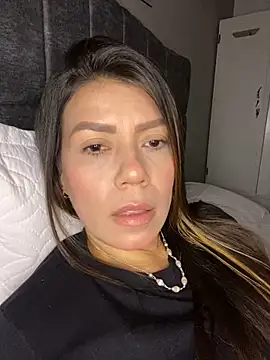 martina contreras online show from 02.26.26