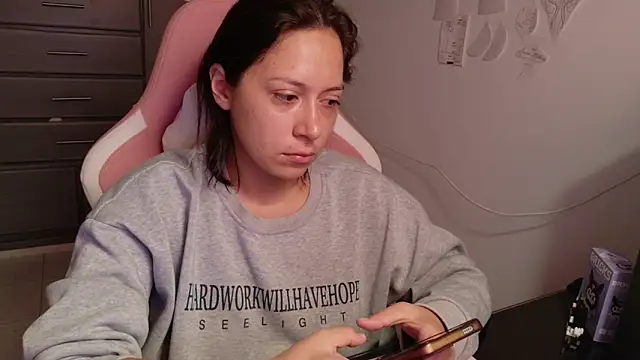 MommyMiaWs online show from 08.03.26