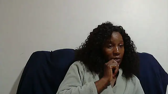 sluttylaura21 online show from 03.22.25