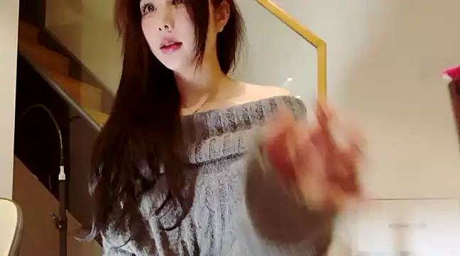 Snapshot of Serena-AU chatting on 01.09.25 Serena-AU online show from 01.09.25