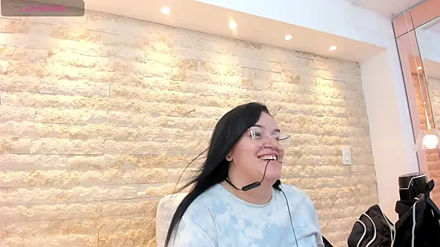 anette cooper online show from 12.04.25