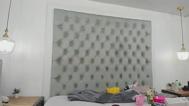 anette cooper online show from 01.08.26