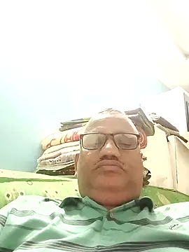 Snapshot of StarPacifist6 chatting on 12.24.24 StarPacifist6 online show from 12.24.24