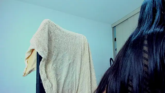 monica little23 online show from 07.03.26