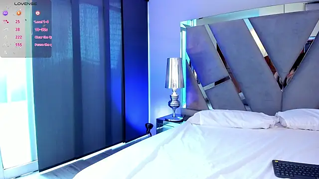 emilybae  online show from 03.18.25