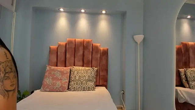 kylie reyes online show from 11.15.25