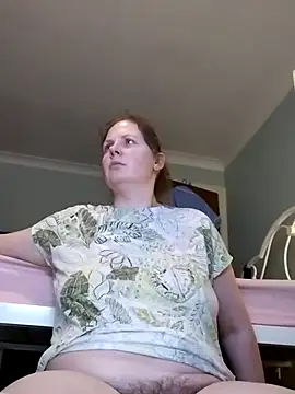 Snapshot of xxSexyBushLinnxx chatting on 01.15.25 xxSexyBushLinnxx online show from 01.15.25