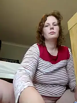 Snapshot of xxSexyBushLinnxx chatting on 03.12.25 xxSexyBushLinnxx online show from 03.12.25