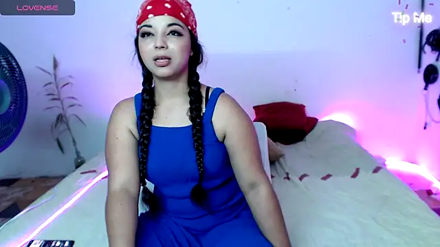 Snapshot of SweetKathy2 chatting on 11.01.25 SweetKathy2 online show from 11.01.25