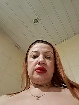 KiraXTender online show from 03.18.25