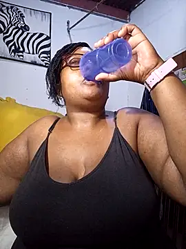 YELLOW BONE online show from 02.10.26