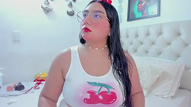 NayaWayne online show from 03.21.25