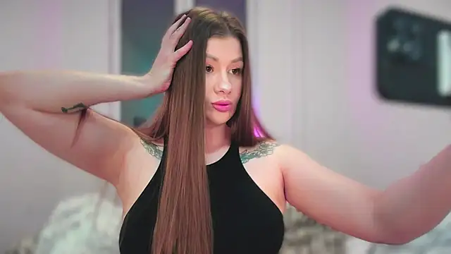 JuicyHelenX online show from 11.20.25