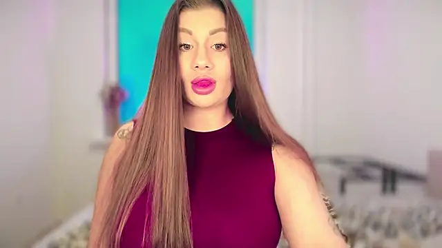 Snapshot of JuicyHelenX chatting on 12.02.25 JuicyHelenX online show from 12.02.25